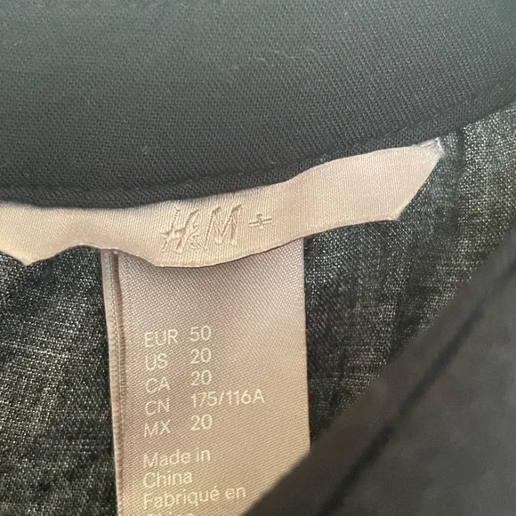 H&M poppy floral jumpsuit - Picture 4 of 6